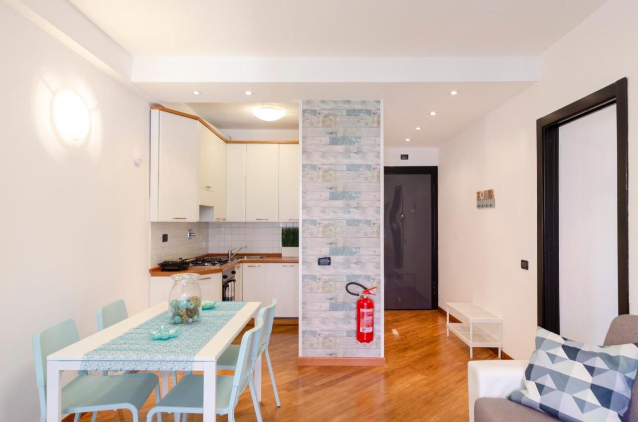 Dock Of The Bay Genova, Stylish In The Heart Of With Air Conditioning, Private Free Garage, Harbour View * Genua